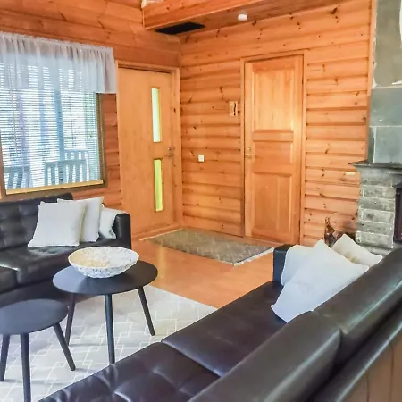 בית נופש Sakumaja By Interhome *